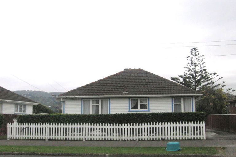 Photo of property in 191 Oxford Terrace, Avalon, Lower Hutt, 5011