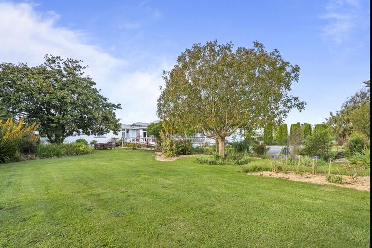 Photo of property in 170a High Street, Bulls, 4818