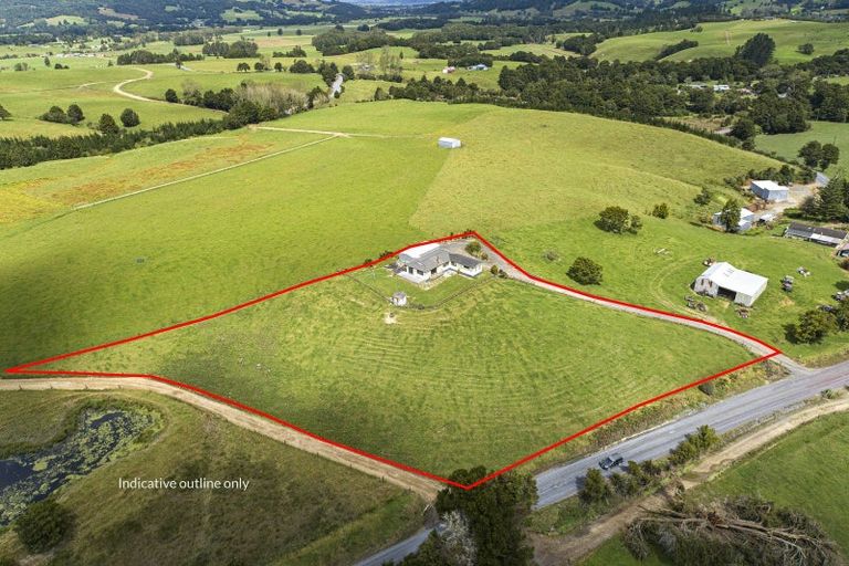 Photo of property in 266 Tapuhi Road, Hukerenui, Hikurangi, 0182