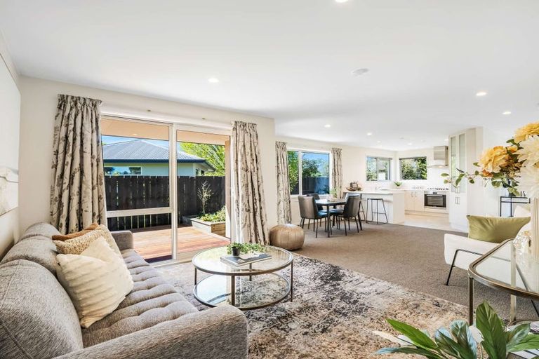 Photo of property in 130a Halswell Junction Road, Halswell, Christchurch, 8025