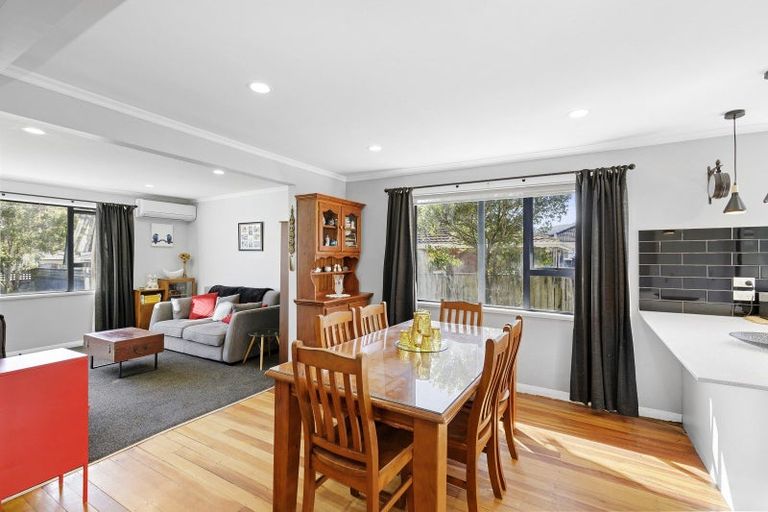 Photo of property in 149 Stokes Valley Road, Stokes Valley, Lower Hutt, 5019