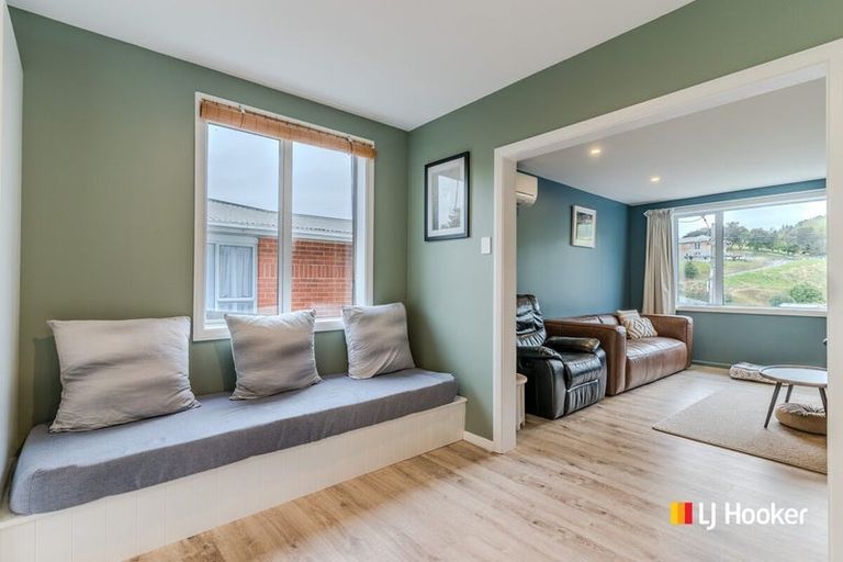 Photo of property in 25 Elwyn Crescent, Green Island, Dunedin, 9018