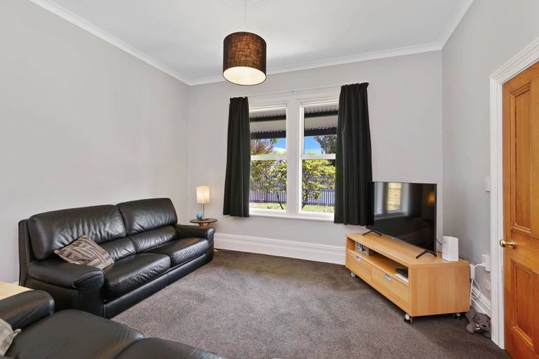 Photo of property in 88 Domain Terrace, Spreydon, Christchurch, 8024