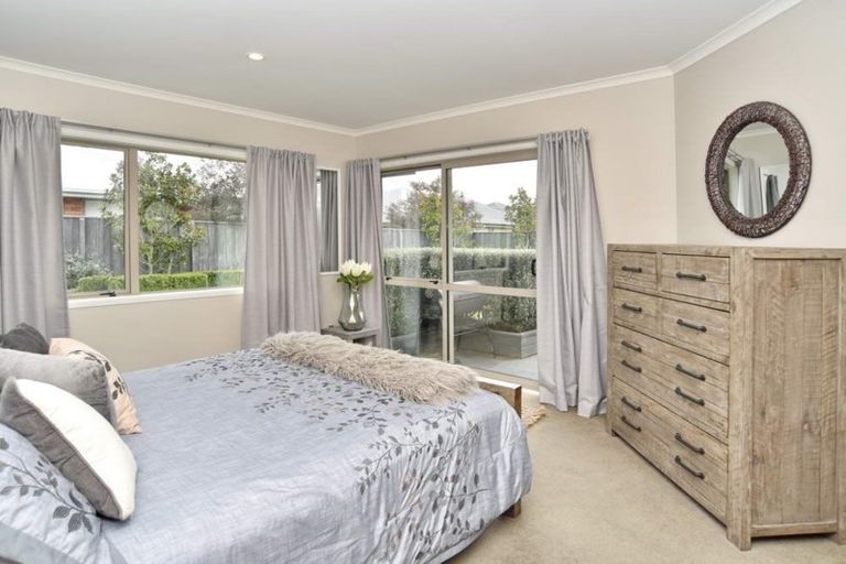 Photo of property in 5 Pipiri Street, Pegasus, 7612