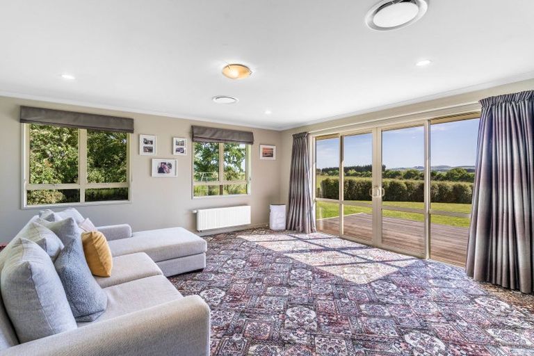 Photo of property in 331 Makarewa-browns Road, Lochiel, Winton, 9781