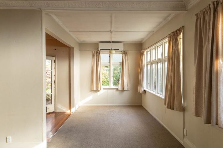 Photo of property in 27 Woodhaugh Street, Woodhaugh, Dunedin, 9010