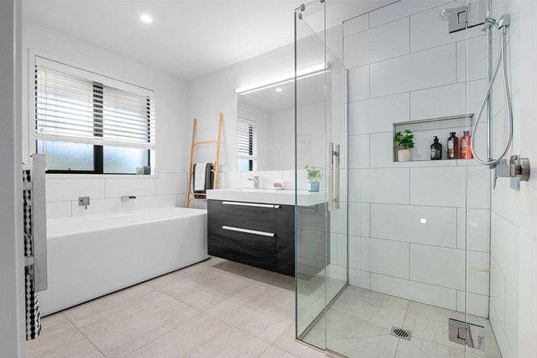 Photo of property in 122c Birchwood Lane, Tamahere, Hamilton, 3283