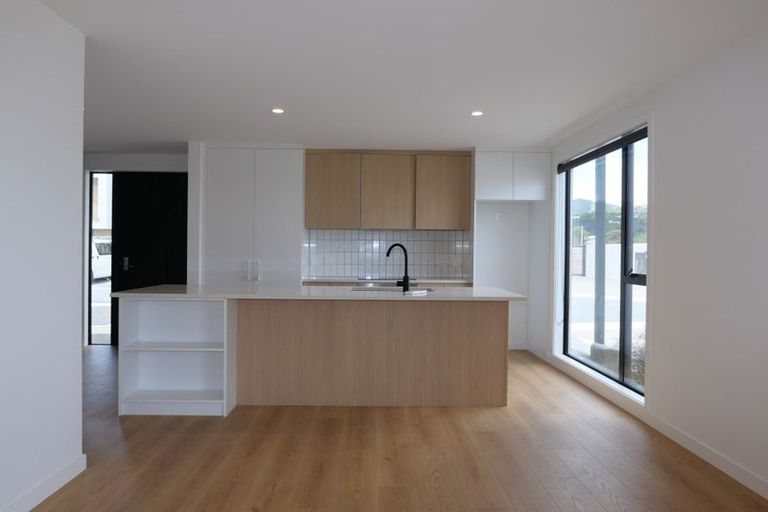 Photo of property in 1/10 Trieste Way, Paraparaumu, 5032