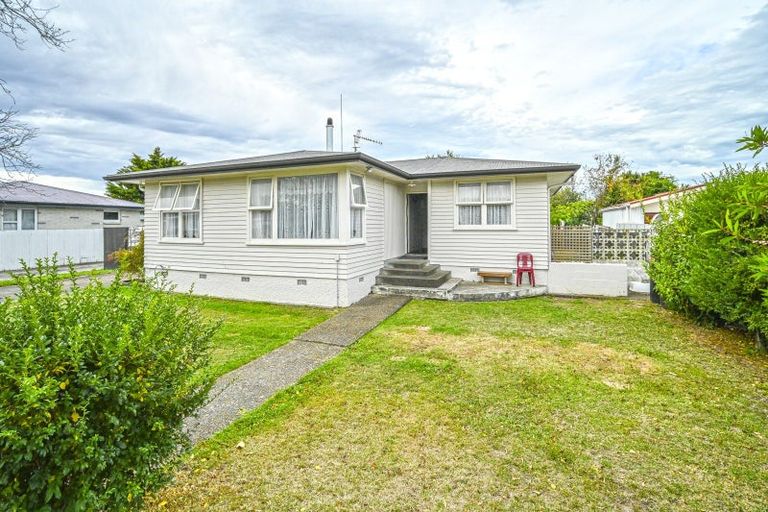 Photo of property in 76 Dover Road, Flaxmere, Hastings, 4120
