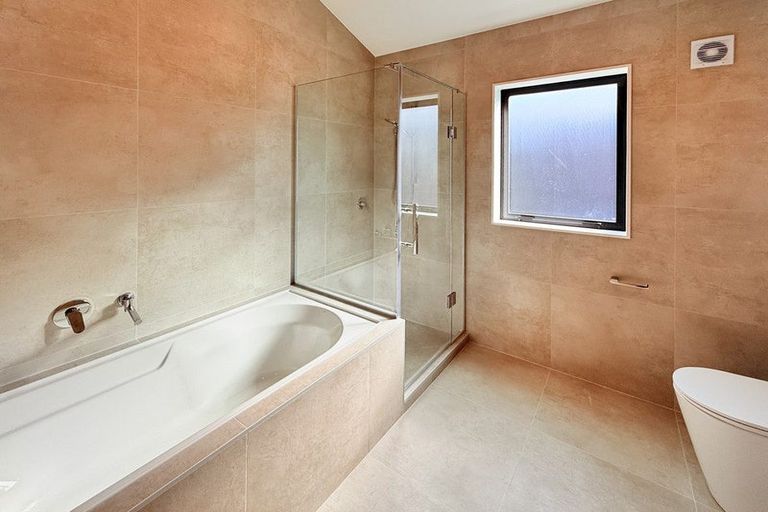Photo of property in 26 Stableford Crescent, Opaheke, 2113