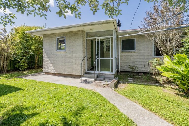 Photo of property in 67 Rugby Street, Levin, 5510