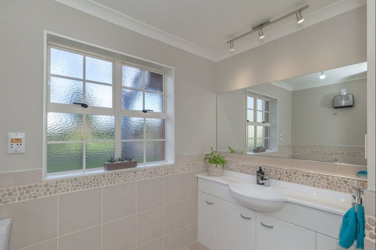 Photo of property in 3 Station Road, Sawyers Bay, Port Chalmers, 9023