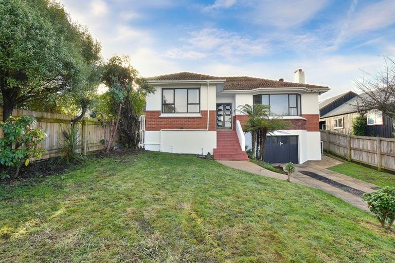 Photo of property in 52 Hawthorn Avenue, Mornington, Dunedin, 9011