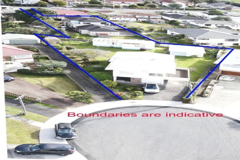 Photo of property in 7 Taha Road, Te Atatu South, Auckland, 0610