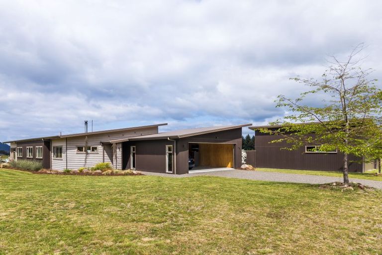 Photo of property in 44/500 Kinloch Road, Kinloch, Taupo, 3377