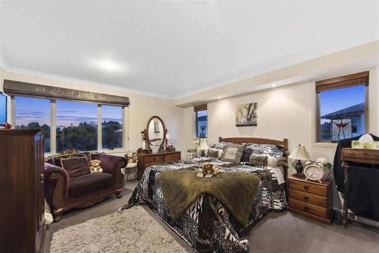 Photo of property in 48 Coleraine Drive, Rototuna, Hamilton, 3210