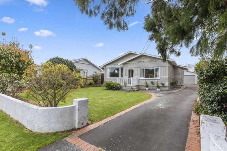 Photo of property in 8 Brasell Street, Fairfield, Lower Hutt, 5011