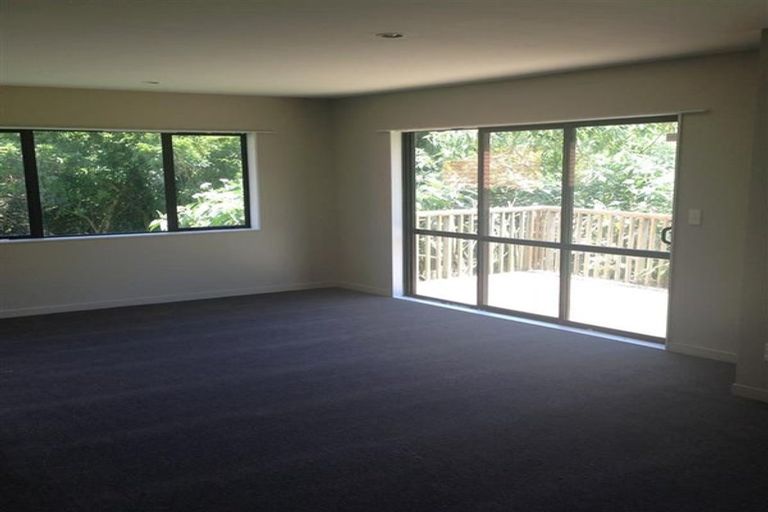 Photo of property in 7 Pistachio Place, Goodwood Heights, Auckland, 2105