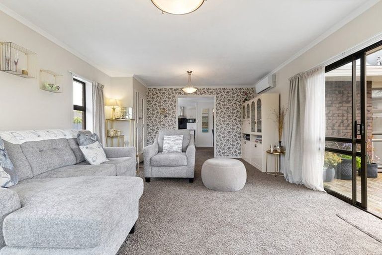 Photo of property in 33 Aintree Crescent, Awapuni, Palmerston North, 4412