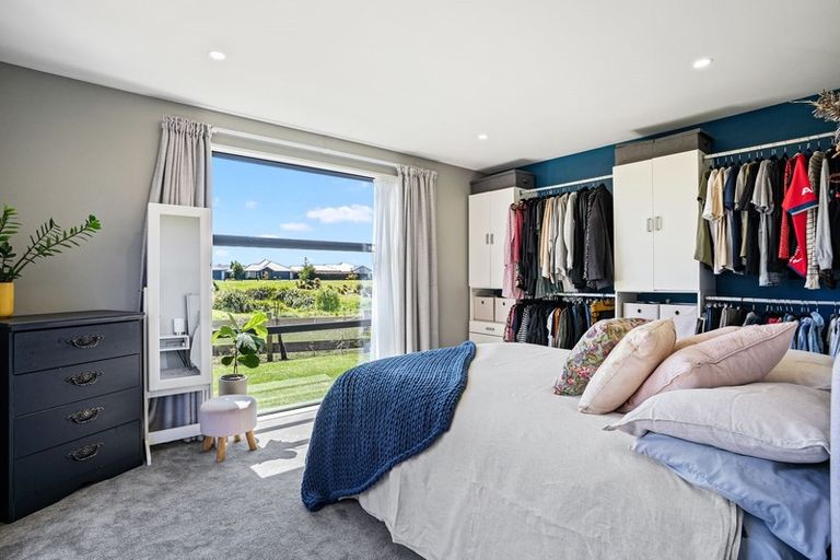 Photo of property in 39 Dow Square, Wigram, Christchurch, 8025