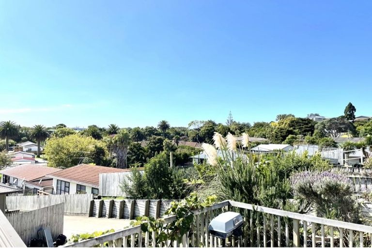 Photo of property in 14 George Street, Waiuku, 2123