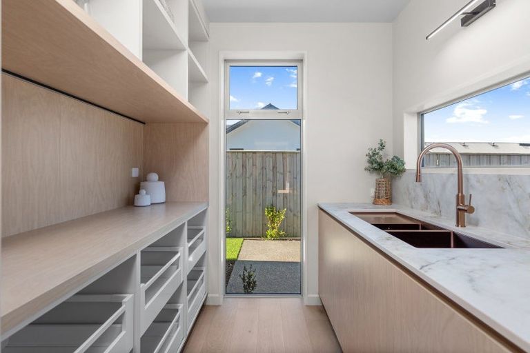 Photo of property in 30 Frank Ernest Crescent, Prebbleton, 7604