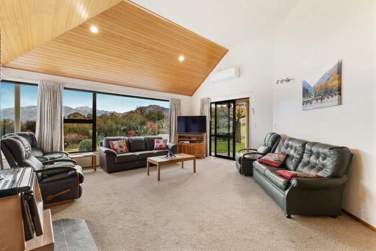 Photo of property in 98 Hunter Crescent, Wanaka, 9305