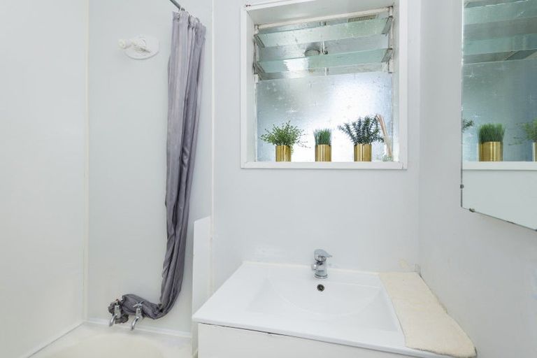 Photo of property in 12a Hudson Street, Inner Kaiti, Gisborne, 4010