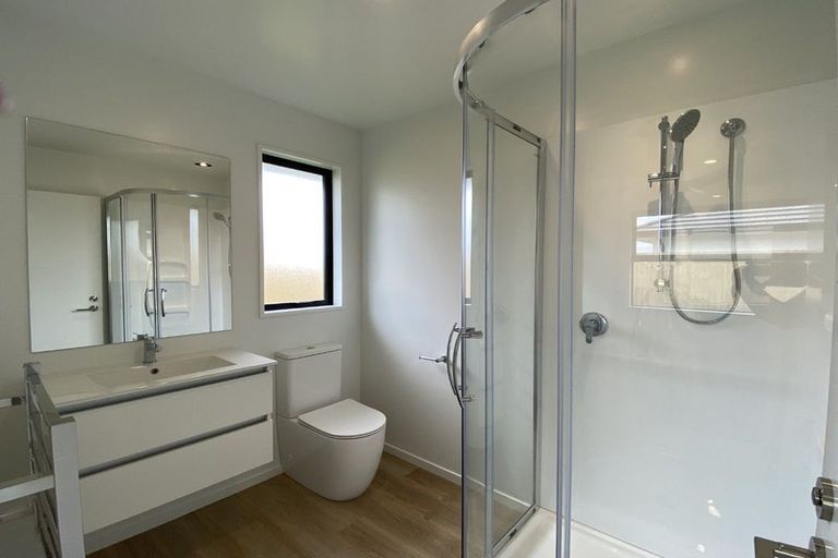 Photo of property in 23 Bill Hammond Drive, Belfast, 8051