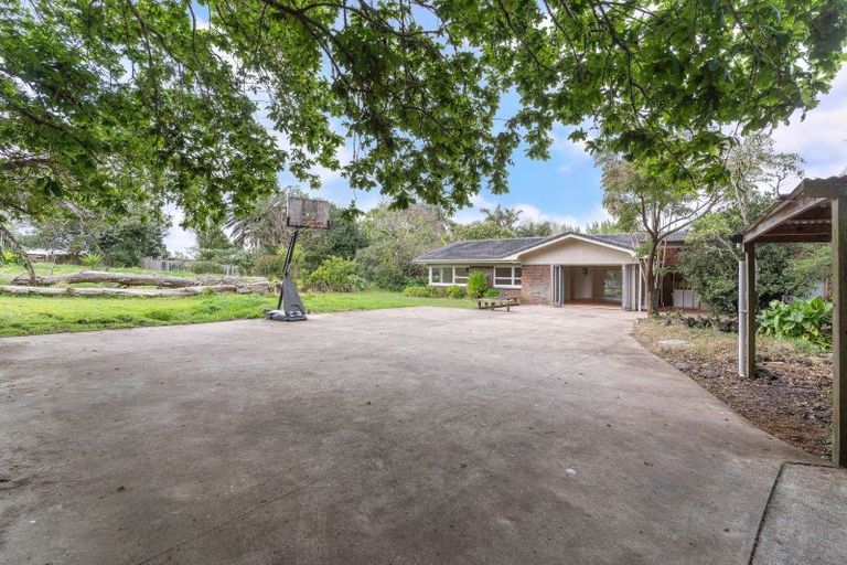Photo of property in 1230 Alfriston Road, Alfriston, Manurewa, 2576