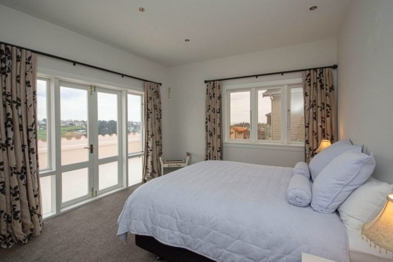 Photo of property in 14 Kitchener Square, Highfield, Timaru, 7910