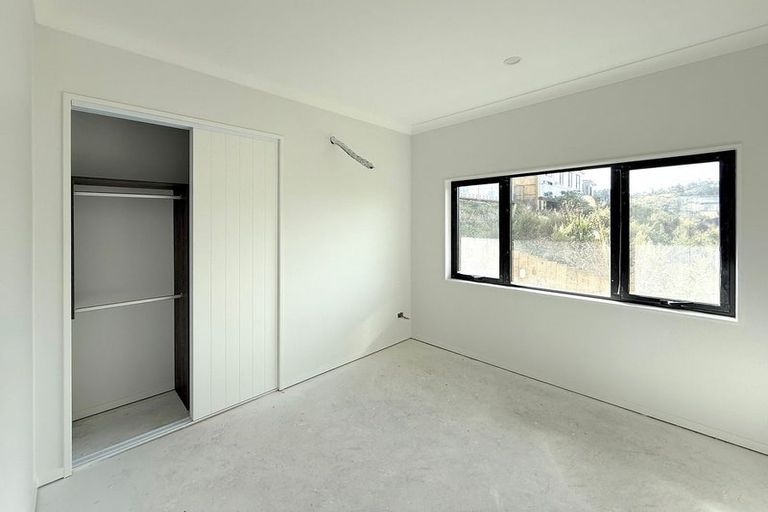 Photo of property in 30 Ridgehill Rise, Flat Bush, 2019