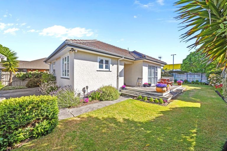Photo of property in 4/160 Breezes Road, Aranui, Christchurch, 8061