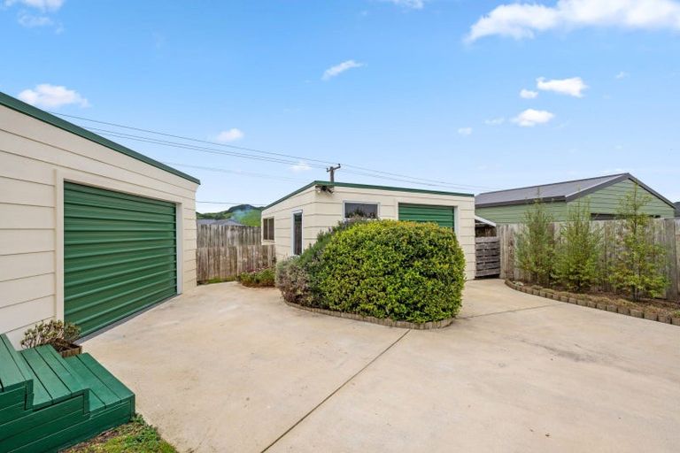 Photo of property in 10 Walnut Place, Owhata, Rotorua, 3010