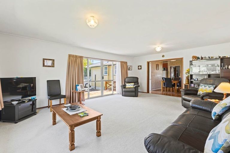 Photo of property in 21 Buller Crescent, Manurewa, Auckland, 2102
