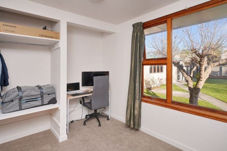 Photo of property in 69 Bush Street, Rangiora, 7400