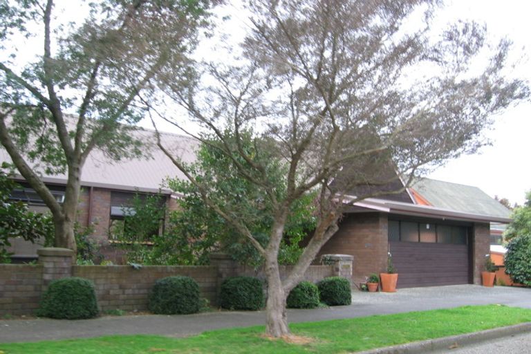 Photo of property in 124 Atawhai Road, Fitzherbert, Palmerston North, 4410