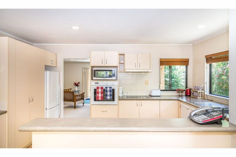 Photo of property in 35 Motutapu Avenue, Manly, Whangaparaoa, 0930