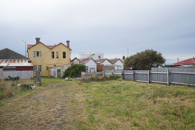 Photo of property in 12 Gore Street, Bluff, 9814