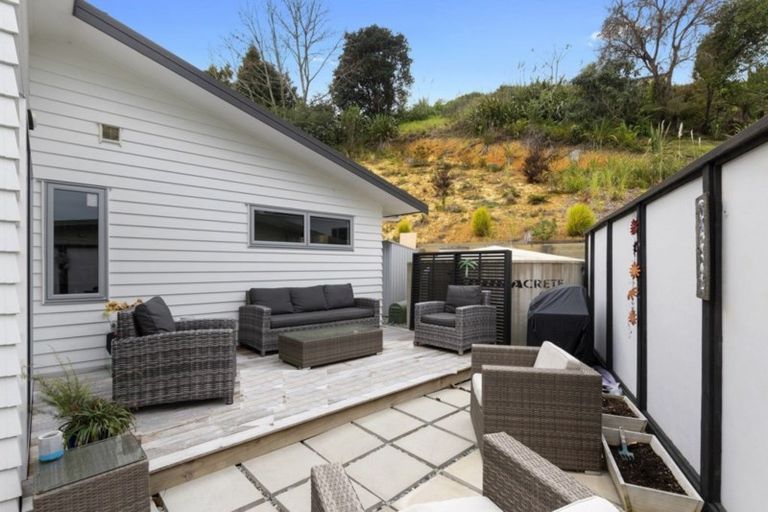 Photo of property in 4 Te Arapuke Way, Ngunguru, Whangarei, 0173