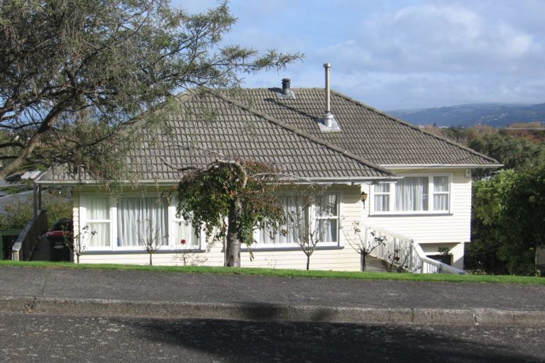 Photo of property in 34 Tilbury Street, Fairfield, Lower Hutt, 5011
