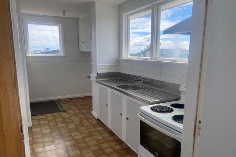 Photo of property in 101-109 Banks Street, Marfell, New Plymouth, 4310