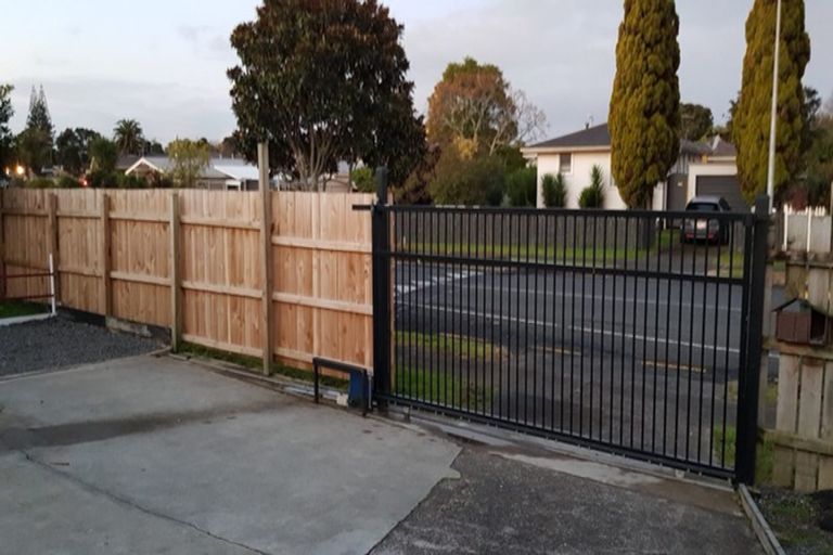 Photo of property in 19 Swallow Drive, Manurewa, Auckland, 2102