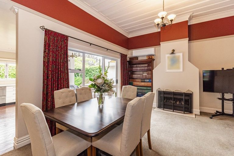 Photo of property in 1 Tulloch Street, Saint Johns Hill, Whanganui, 4500