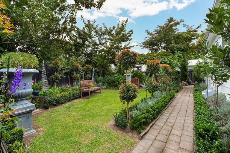 Photo of property in 3 Eliot Place, Leamington, Cambridge, 3432