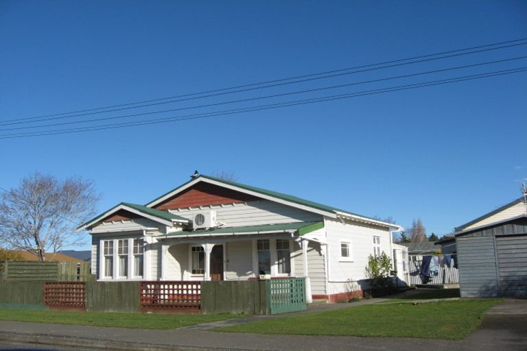 Photo of property in 72 Durham Street, Winton, 9720