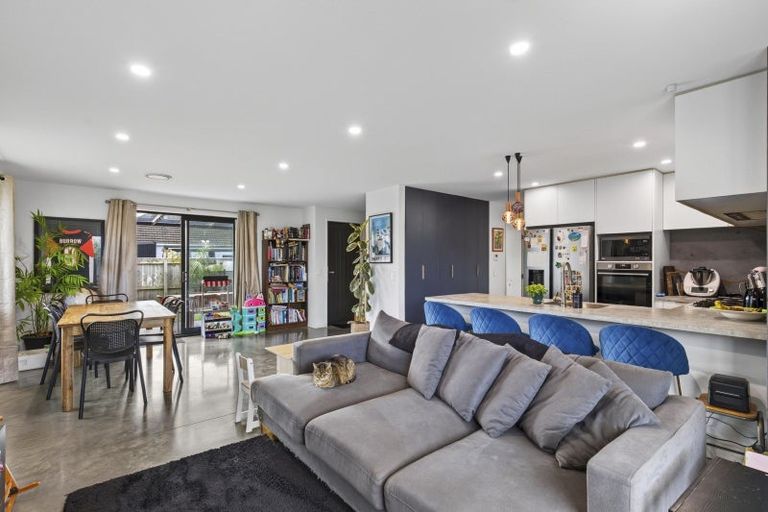 Photo of property in 261a Frankley Road, Ferndale, New Plymouth, 4310