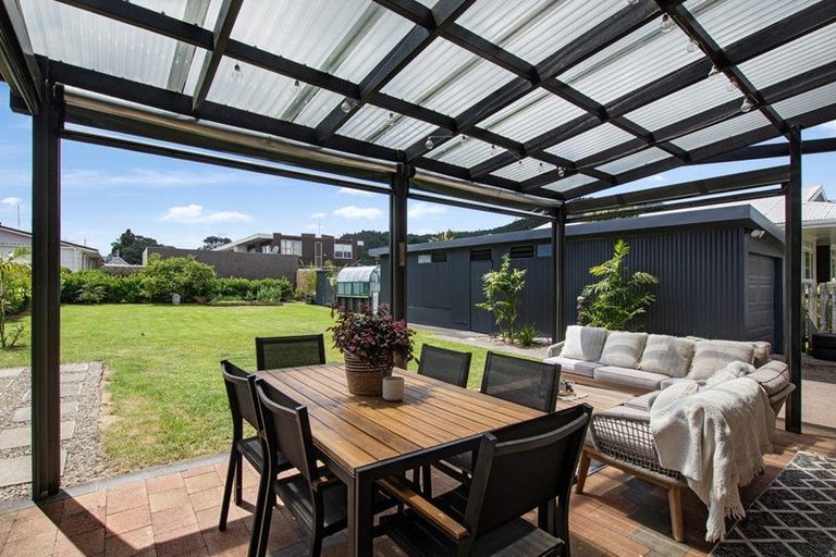 Photo of property in 13 Shortland Street, Regent, Whangarei, 0112