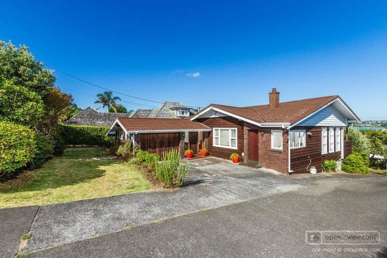Photo of property in 308 Hurstmere Road, Takapuna, Auckland, 0622