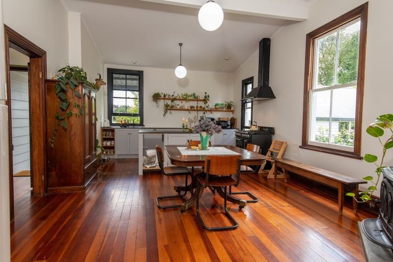 Photo of property in 57 Carlyle Street, Leamington, Cambridge, 3432